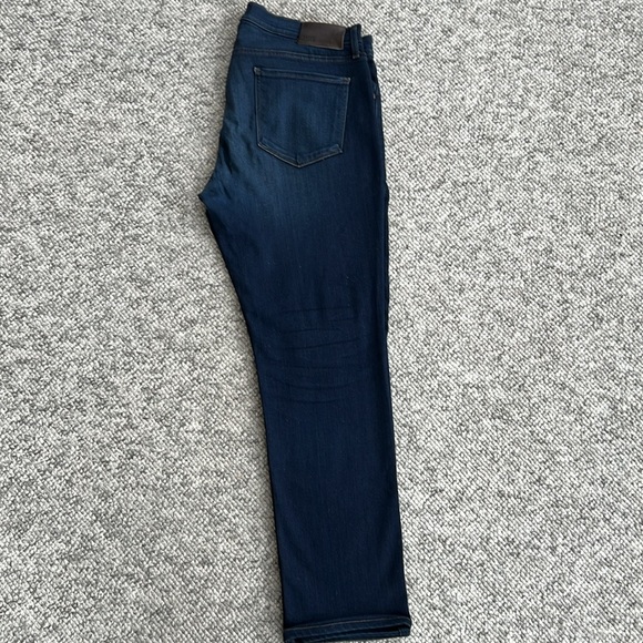 Paige Lennox jeans in Bruce (color) size 34 - Picture 4 of 4